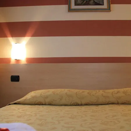 Lizard Hotel 3*